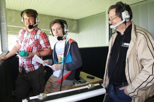 BRF-Team beim Spiel AS Eupen - Sint-Truiden: Christophe Ramjoie, Marvin Schmitz, Siegfried Nyssen