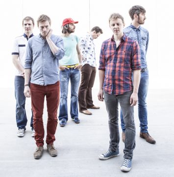 Girls In Hawaii am 18. Juli im Village Francofou