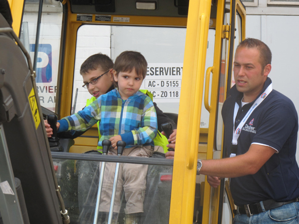 Baggerführerschein beim Markt der Großregion