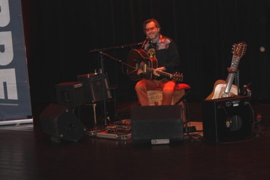 Stoppok auf der BRF-Liedernacht 2015 (Archivbild: BRF)