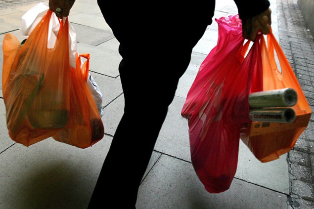 UK plastic bag ban