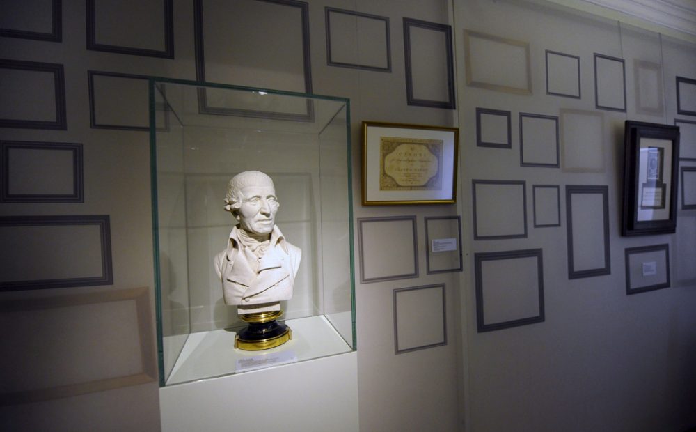 Büste von Joseph Haydn im Haydn-Haus im österreichischen Eisenstadt