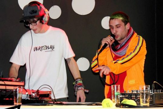 Mike Deconinck aka Micronox (l.) und Shidin TheBag