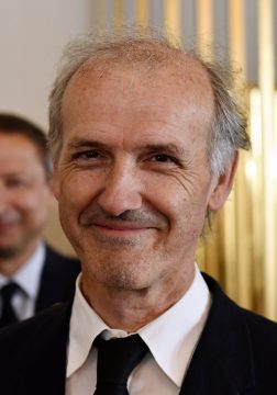 Cellist Roel Dieltiens