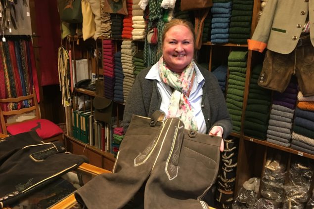 Die Säcklerin Gabriele Jenner – Eine Lederhosenmacherin (Foto: Horst Senker, BRF)