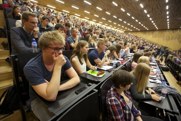 Studenten im Hörsaal (Foto: Nicolas Maeterlinck, Belga)