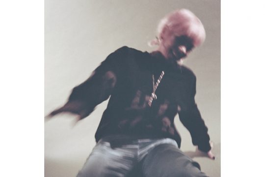 Lily Allen; Aeroplane feat. Yves Paquet