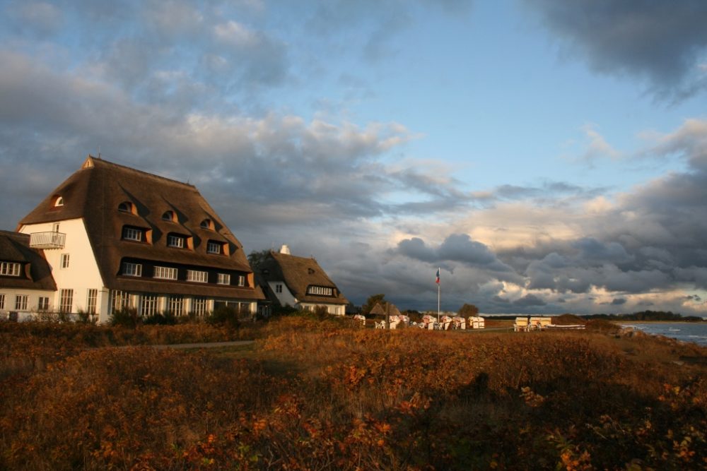 Genueser Schiff an der Ostseeküste