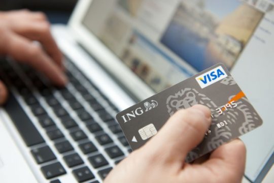 Online-Shopping (Foto: JonasHamers/AFP)