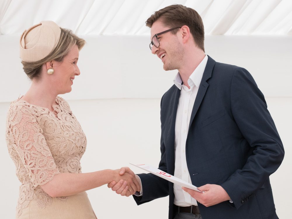 Samuel Hasselhorn mit Königin Mathilde am 15. Mai in Waterloo (Bild: Benoit Doppagne/Belga)