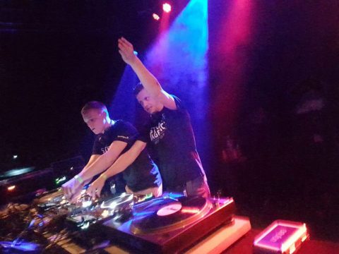 Wayne Epn und Mikka Vision