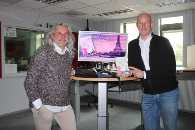 Buchautor Lucas Gauthier zu Gast bei Andreas Ryll (Foto: Renate Ducomble, BRF)