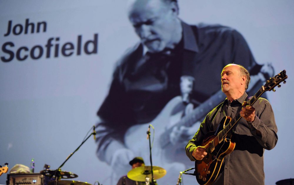 US-Jazz-Gittarist John Scofield am 6.10.2011 in Warschau