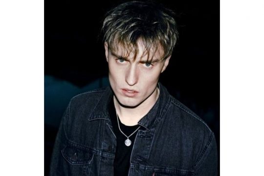 Sam Fender - Hypersonic Missiles