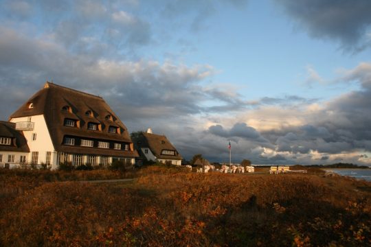 Genueser Schiff im Abendlicht