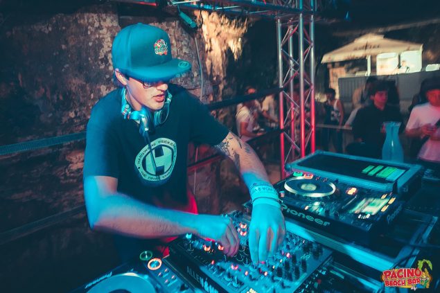Micronox beim Outlook Festival in Kroatien (Bild: Pacino Beach Bar)
