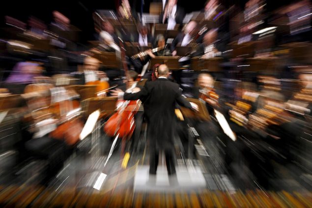 Orchester (Illustrationsbild: Abedin Taherkenareh/EPA)
