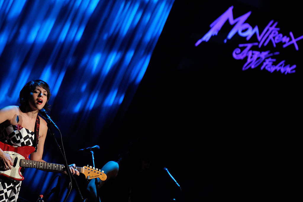 Norah Jones beim Jazz Festival in Montreux (Archivbild: Dominic Favre/EPA)