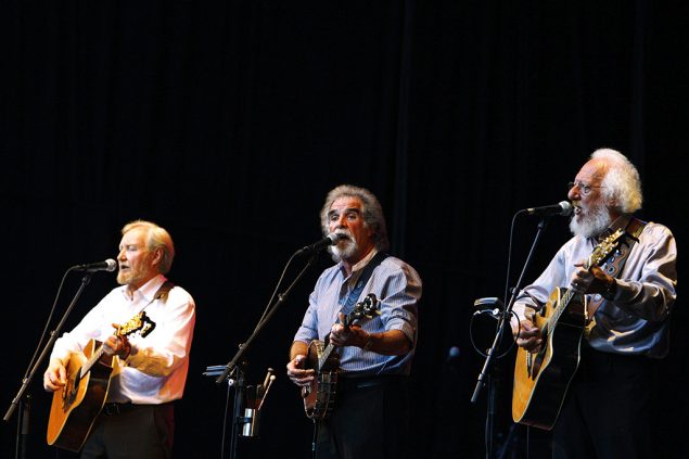 Sean Cannon, Patsy Watchorn und Eamonn Campbell von The Dubliners beim Guinness Irish Festival 2009 in Sion in der Schweiz (Archivbild: Jean-Christophe Bott/EPA)