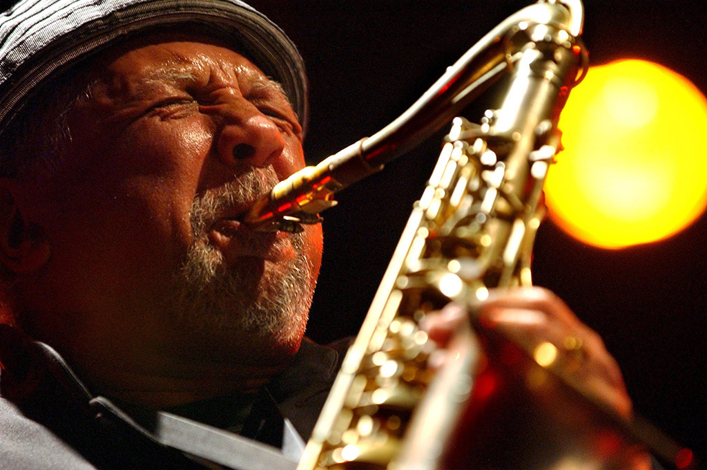 Jazzsaxophonist Charles Lloyd beim Montreux Jazz Festival (Archivbild: Laurent Gillieron/EPA)