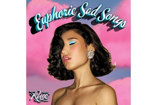 Raye (Bild: Polydor)