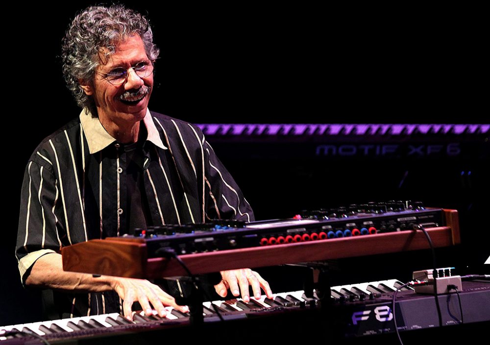 Chick Corea beim San Sebastian Jazz Festival 2011 (Bild: Javier Etxezarreta/EPA)