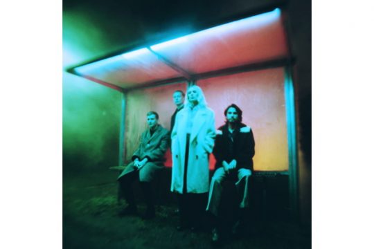 Wolf Alice - Blue Weekend