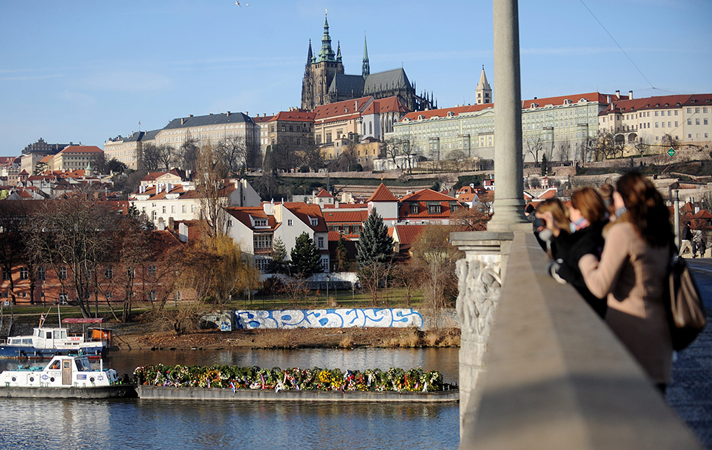 Die Prager Burg (Bild: Filip Singer/EPA)