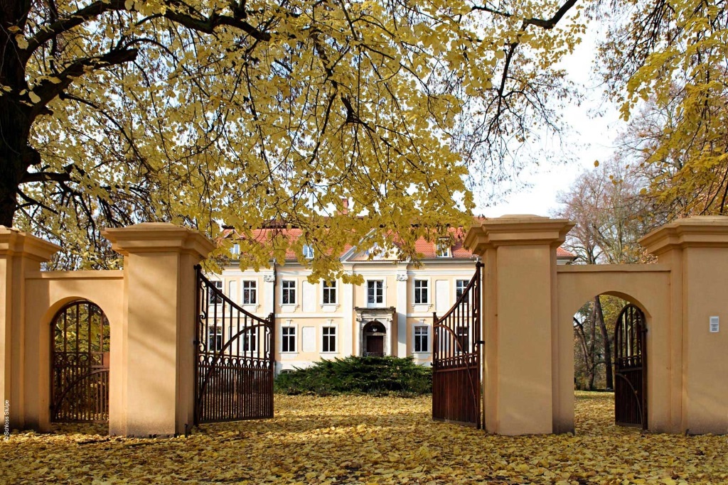 Eingangstor Schloss Stülpe