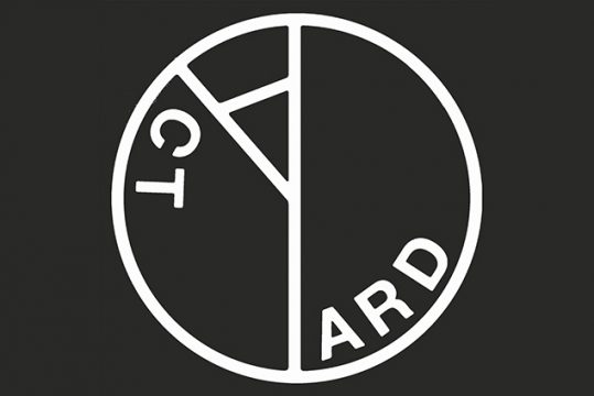 "The Overload" von Yard Act (CD-Cover: Universal)