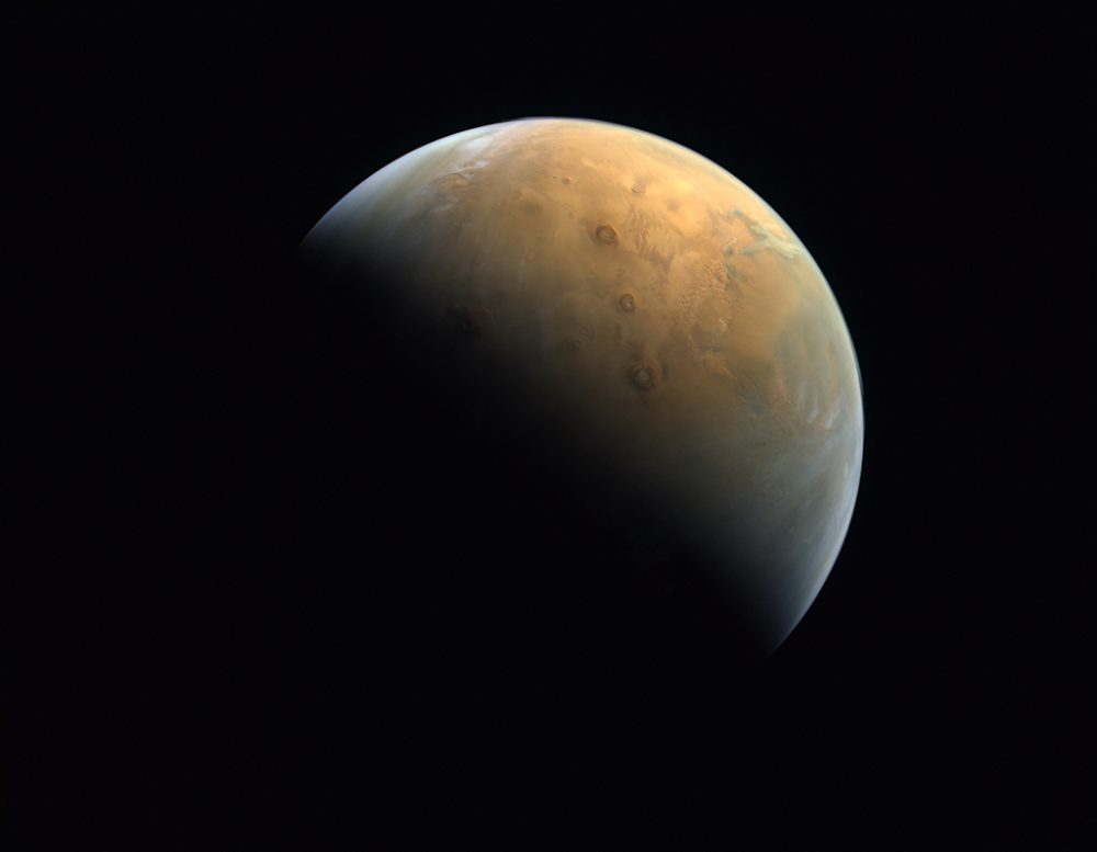 Der Mars (Bild: United Arab Emirates Space Agency/AFP)