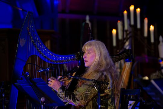 Loreena McKennitt in der Knox Church, Stratford (Bild: Terry Manzo)