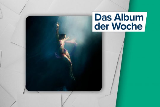 Ellie Goulding - Higher Than Heaven (Cover: UMD/Polydor)