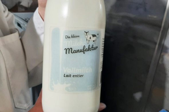Sommerrucksack: Zu Besuch in der "Kleinen Milchmanufaktur" (Bild: Manuel Zimmermann/BRF)