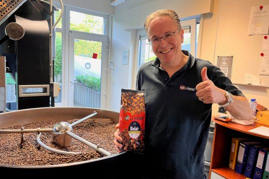 Dany Soiron, Betreiber der Kaffeerösterei Soiron in Eupen (Bild: Julia Slot/BRF)