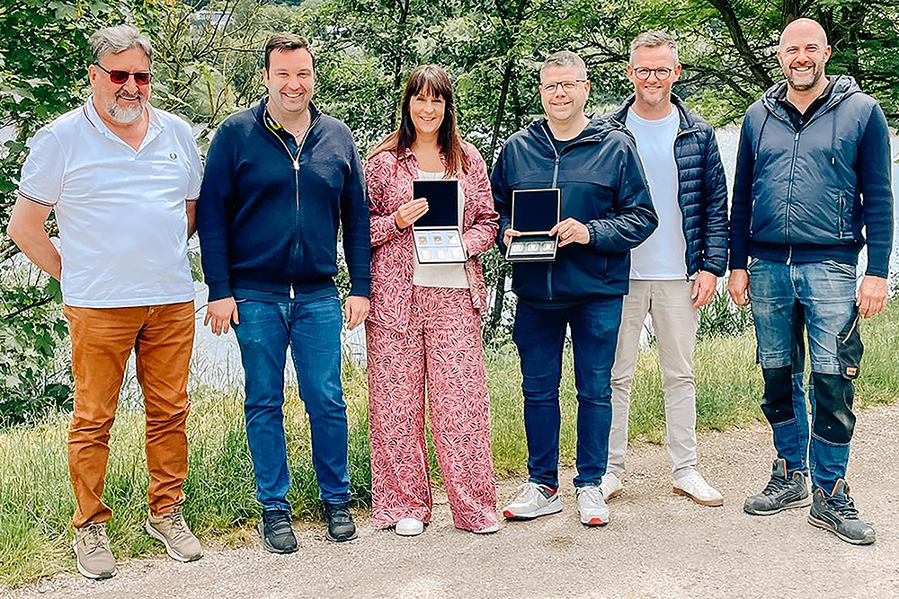 Die Sponsoren der "Goldsuche" mit Schöffe Mirko Braem