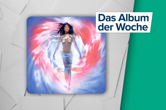 143 von Katy Perry (Label: UMI/ Capitol Records)