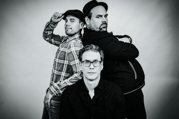 Julian und Roman Wasserfuhr (hinten) mit Jörg Brinkmann