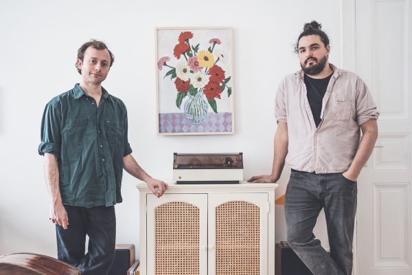 Hans Bilger und Eli Greenhoe (Bild: Adhyâropa Records)