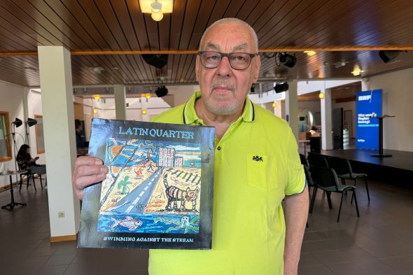 Arvid Görres aus Hergenrath hat das Album von Latin Quarter mitgebracht. Sein Wunschsong von der Platte: Swimming Against the Stream