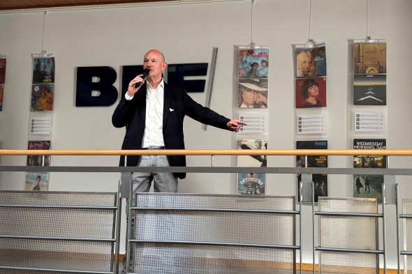 Eröffnung der Schallplatten-Ausstellung zum 80. Geburtstag des BRF mit einer Oldieshow Spezial