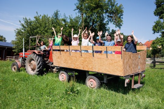 Ausflug mit dem Traktor