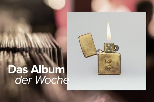 "Prizefighter" von Mumford & Sons (Label: UMI/ Island Records)