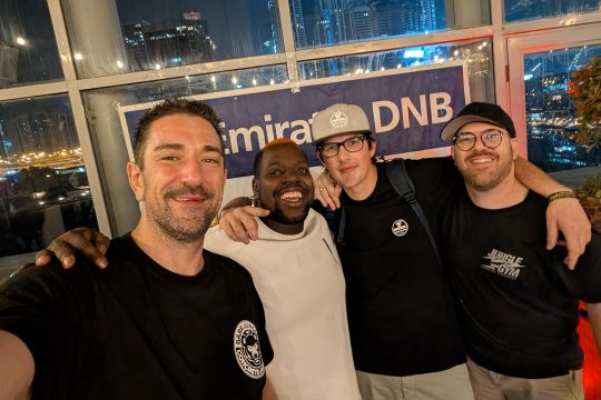 Micronox und Black District