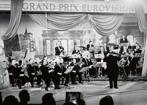 Spielte 1957 mit Bobbejaan Schoepen: Tanzorchester des Hessischen Rundfunks beim Grand Prix Eurovision (Bild: HR/Kurt Bethke)