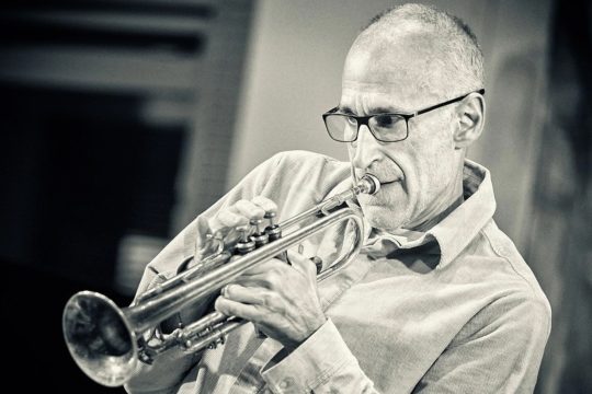 Ralph Alessi mit seiner Trompete