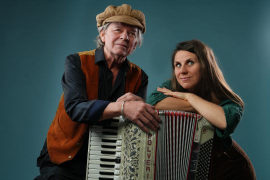 Musiker HeJoe Schenkelberg und Schauspielerin Bianka Elberfeld