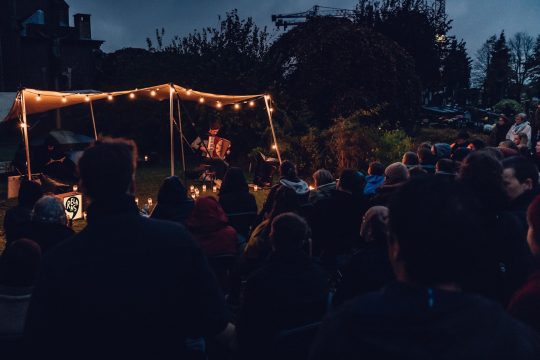 Trostkonzert in Gentbrugge nach dem Modell "Reveil"